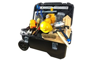Maurer Werkzeugkiste Kunststoff Mod. Sursee mit 32 Werkzeugen